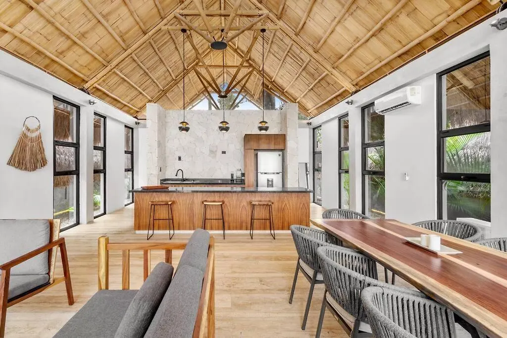 Lux Toh Villa, Rooftop Pool, Wifi, Transport Tulum 0*,  Mexiko
